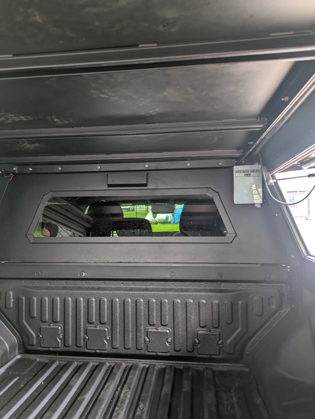 Central Locking controller for MW tub canopy.